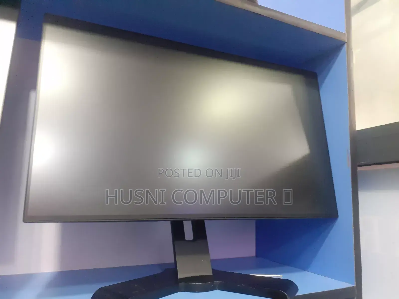 24 Inch Monitor
