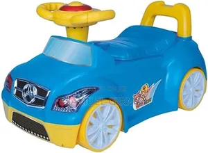 በ Mercedes መኪና ቅርፅ የተዘጋጀ የልጆች 
 ፖፖ