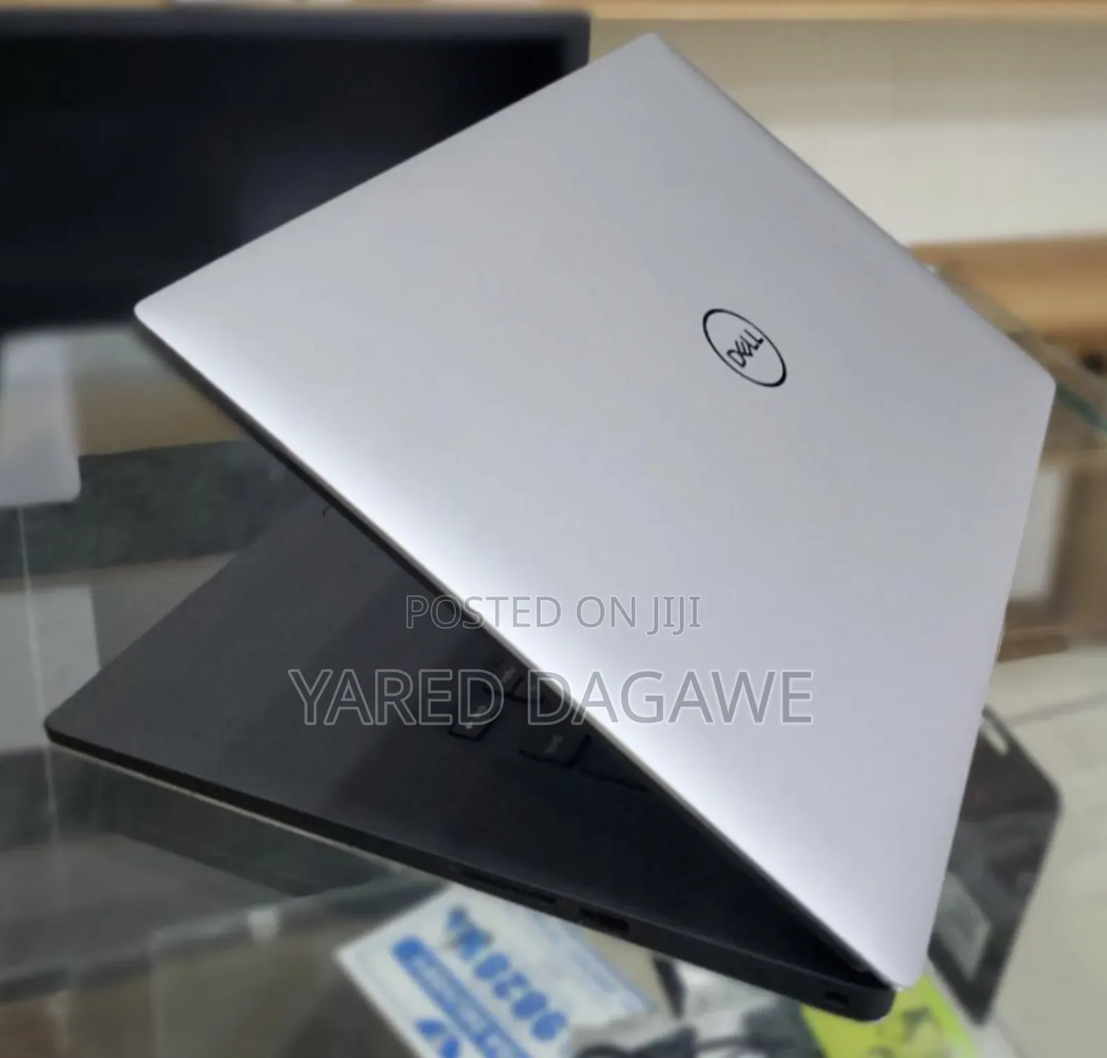 New Laptop Dell Precision 15 3520 16GB Intel Core I7 SSD 512GB