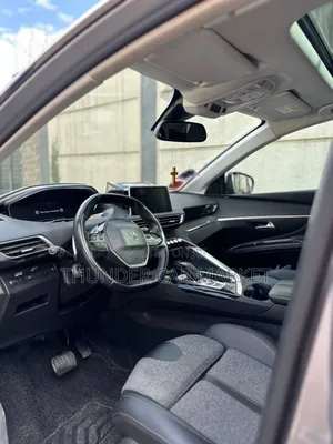 Peugeot 5008 2020 Silver