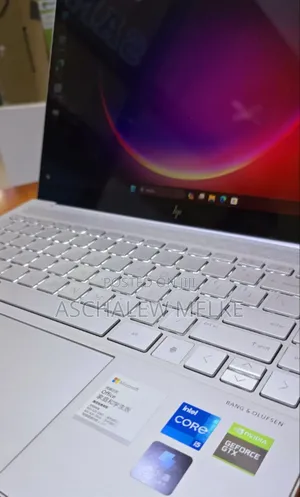 Photo - New Laptop HP Envy 14 16GB Intel Core I5 SSD 512GB