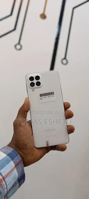 New Samsung Galaxy M53 128 GB White