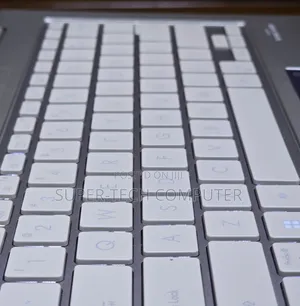 New Laptop Asus ZenBook 13 UX331UN 32GB Intel Core I9 SSD 512GB