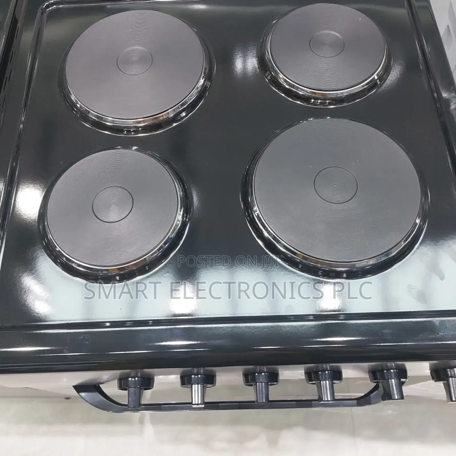 Media Standing Oven