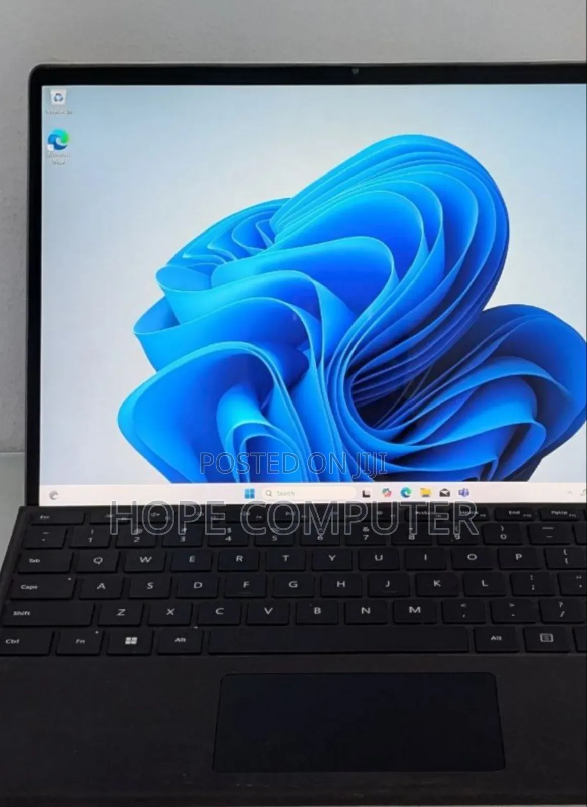 New Laptop Microsoft Surface Pro 9 16GB Intel Core I7 SSD 512GB