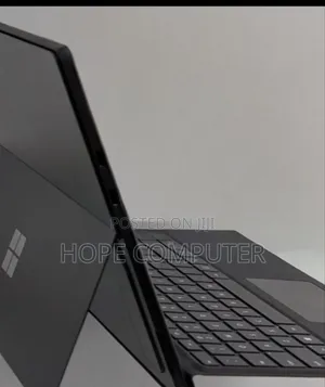 New Laptop Microsoft Surface Pro 9 16GB Intel Core I7 SSD 512GB