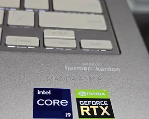 New Laptop Asus Zenbook 14 UX434 32GB Intel Core I9 SSD 512GB