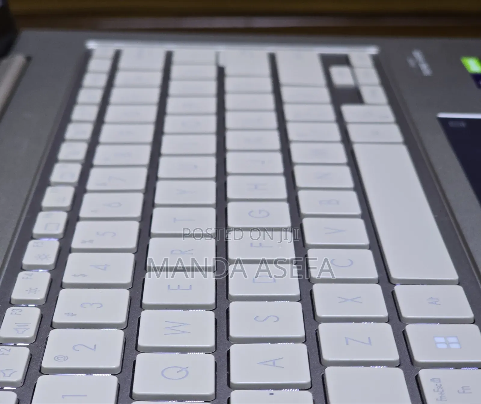 New Laptop Asus Zenbook 14 UX434 32GB Intel Core I9 SSD 512GB