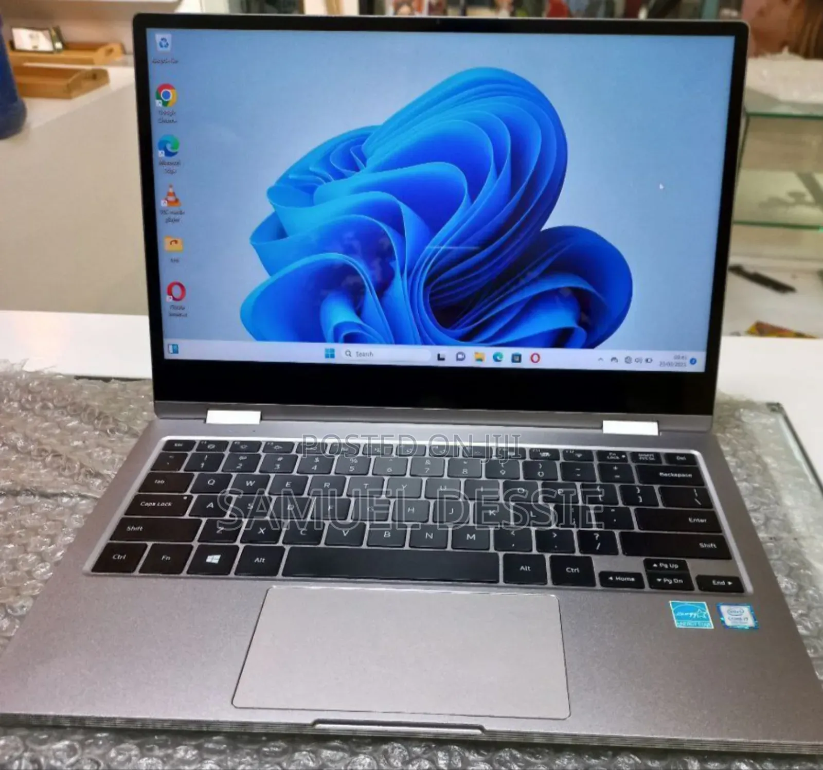 New Laptop Samsung 16GB Intel Core I7 SSD 512GB