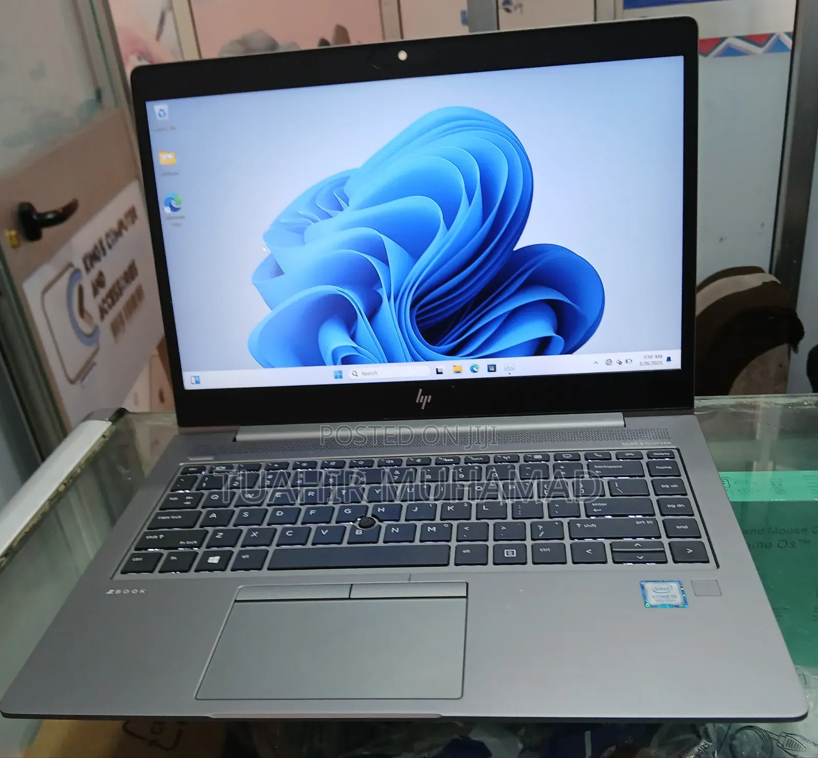 New Laptop HP ZBook Studio G5 16GB Intel Core I5 SSD 512GB