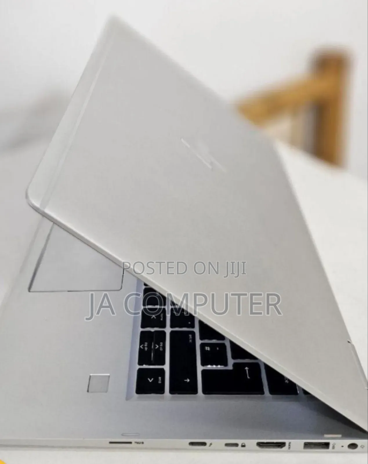 New Laptop HP EliteBook X360 1030 G2 8GB Intel Core I5 SSD 512GB