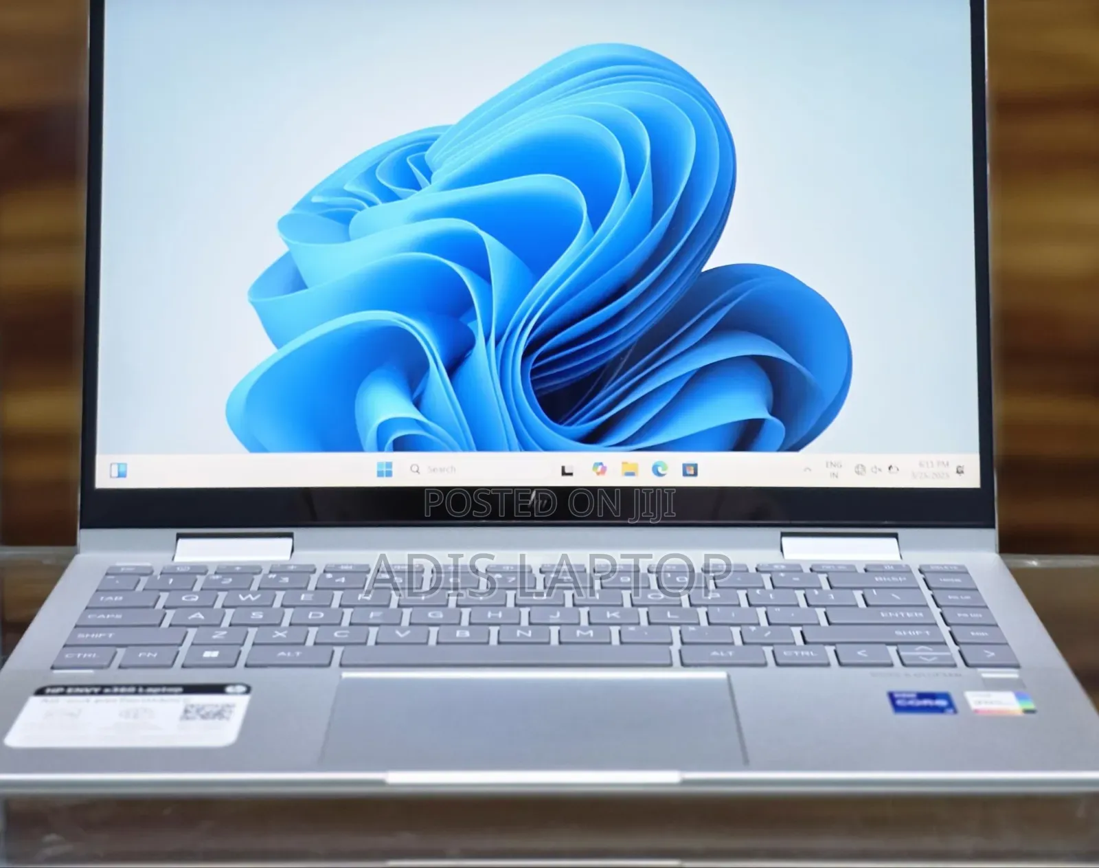 New Laptop HP Envy X360 16GB Intel Core I7 SSD 1T