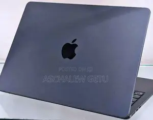 New Laptop Apple MacBook 8GB Intel Core I5 SSD 512GB