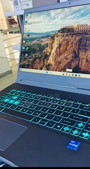 New Laptop MSI GF63 16GB Intel Core I7 SSD 1T