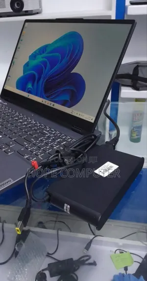 New Laptop Lenovo Legion 5 24GB Intel Core I7 SSD 1T