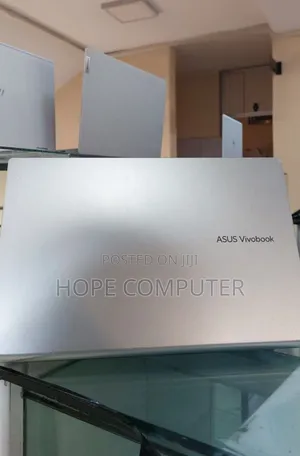 New Laptop Asus VivoBook 15 X505BA 8GB Intel Core I3 SSD 256GB