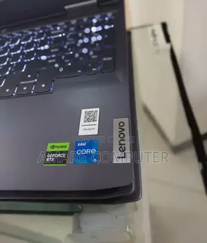 New Laptop Lenovo 16GB Intel Core I5 SSD 512GB