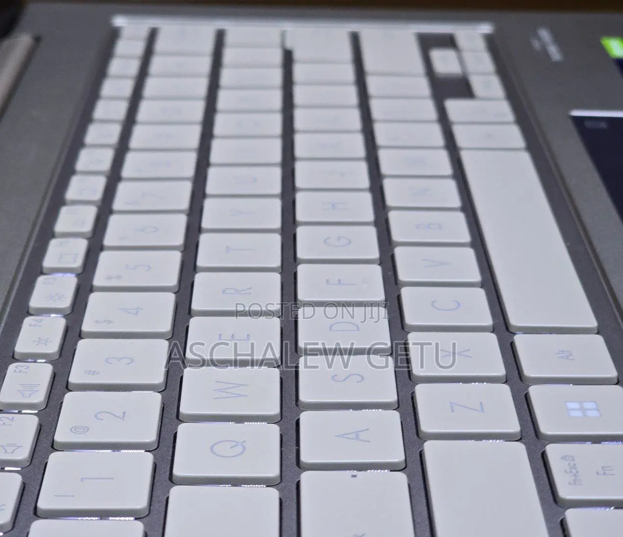 New Laptop Asus Zenbook Duo 14 32GB Intel Core I9 SSD 512GB