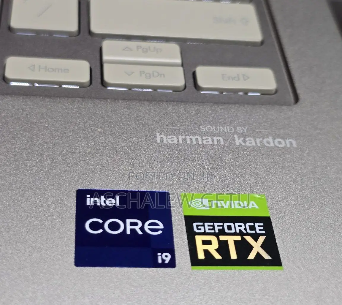 New Laptop Asus Zenbook Duo 14 32GB Intel Core I9 SSD 512GB