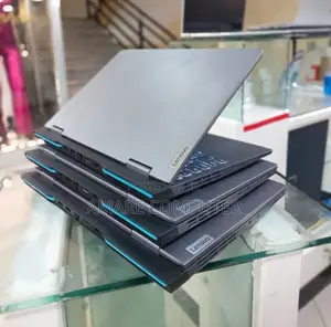 New Laptop Lenovo 16GB Intel Core I5 SSD 512GB