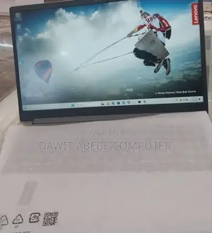 Photo - New Laptop Lenovo Legion 5 8GB AMD Ryzen 7 SSD 512GB