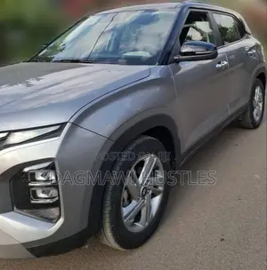 Hyundai Creta 2023 Silver