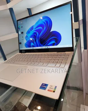 New Laptop Dell Inspiron 15 16GB Intel Core I7 SSD 512GB