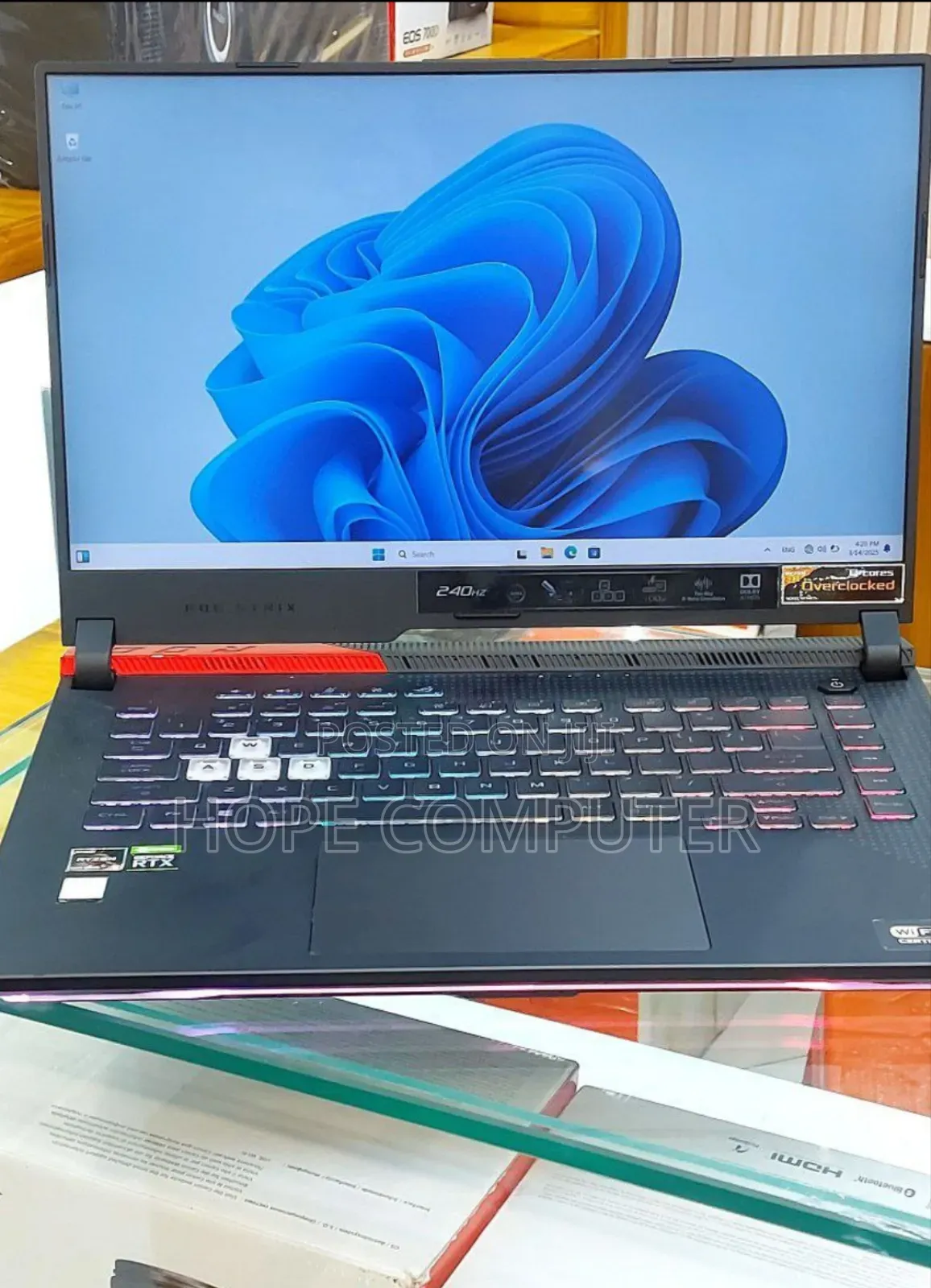 New Laptop Asus ROG Zephyrus G15 16GB AMD Ryzen 9 SSD 1T