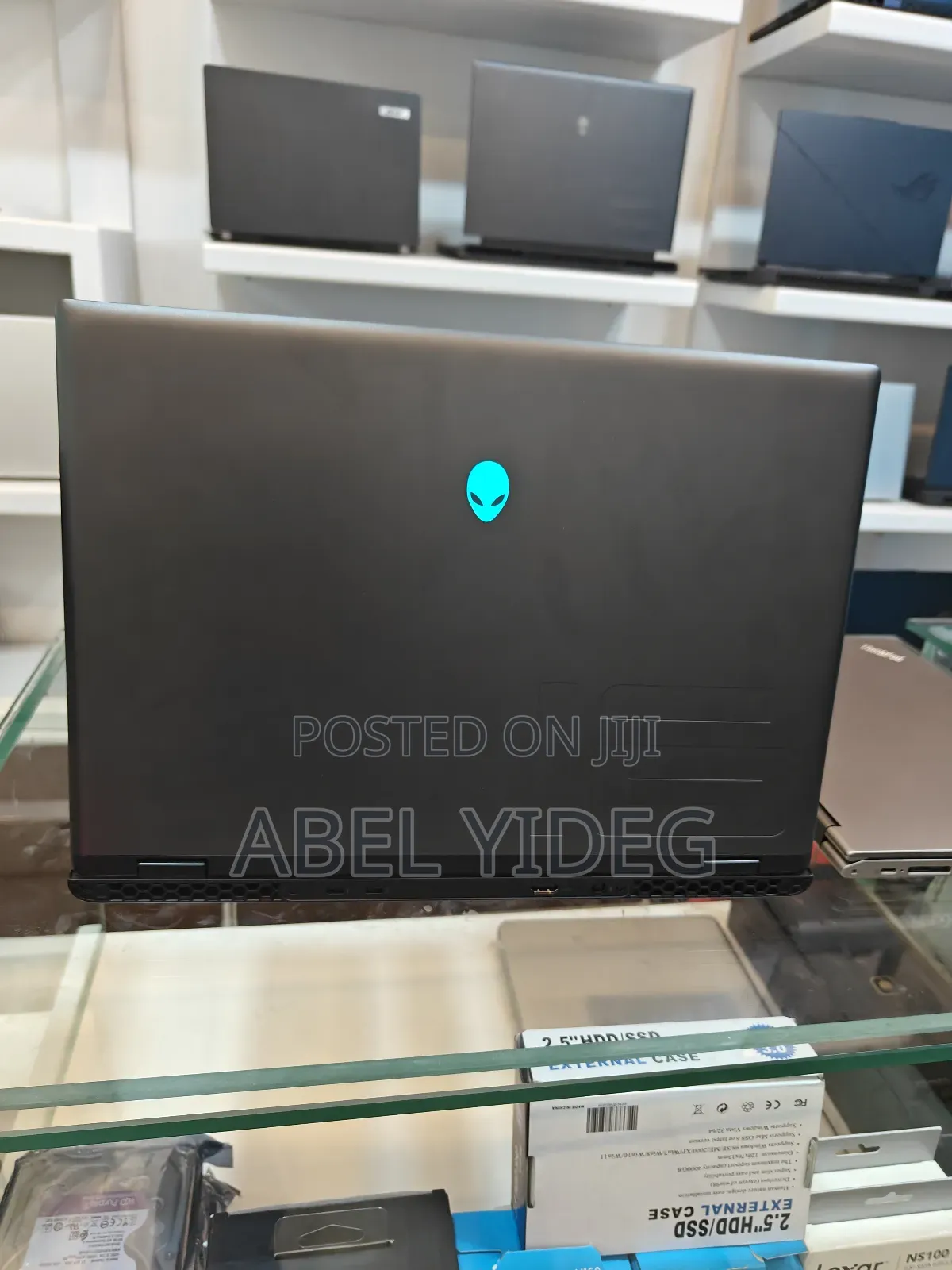 New Laptop Alienware M17x R2 32GB Intel Core i7 SSD 1T