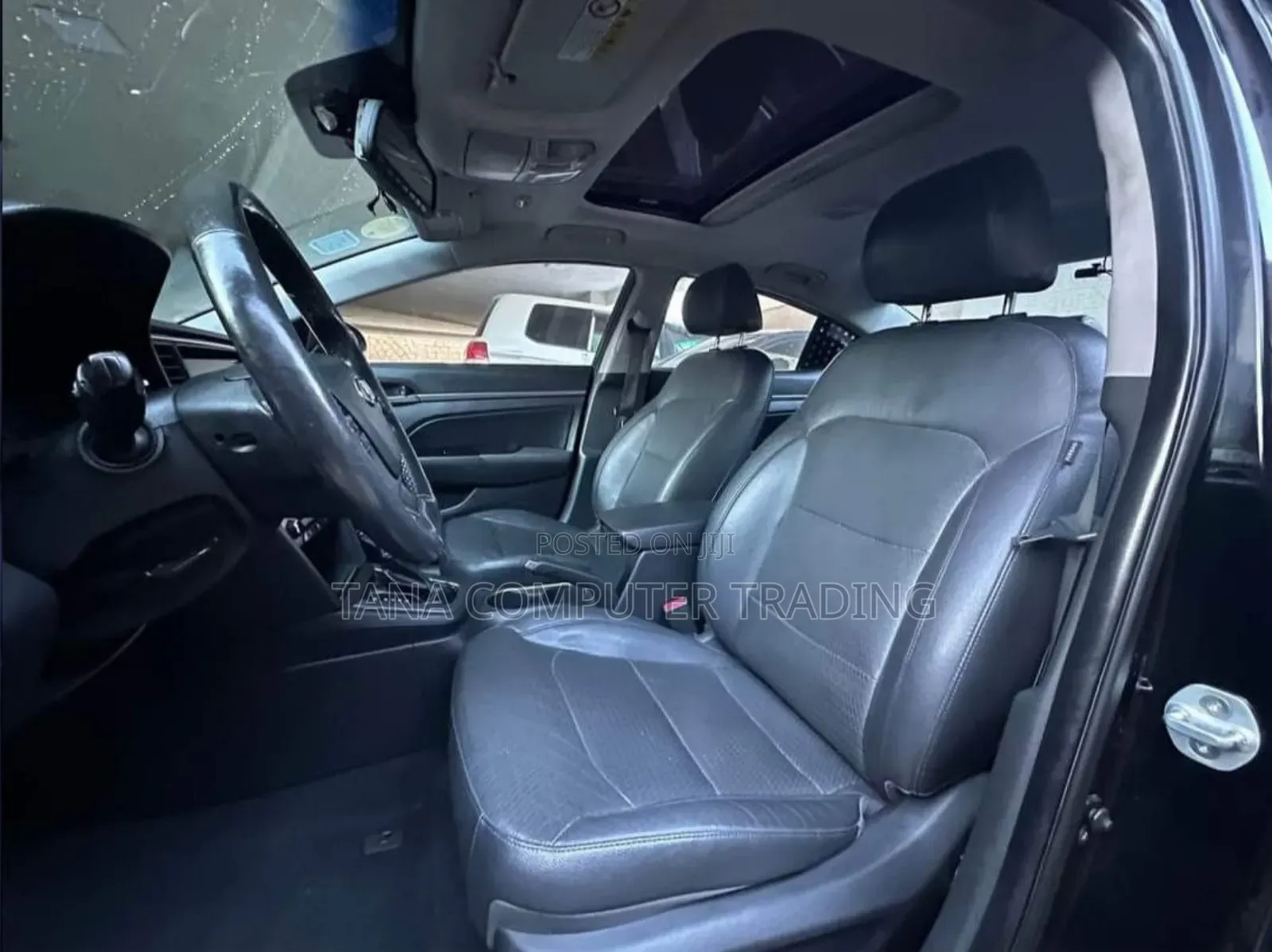 Hyundai Avante 2017 Black