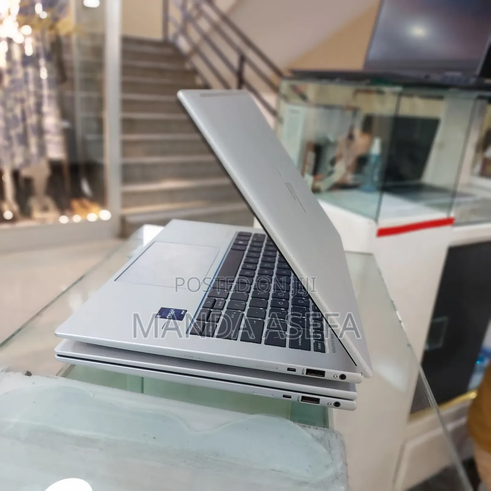 New Laptop HP EliteBook 840 G9 16GB Intel Core I5 SSD 512GB