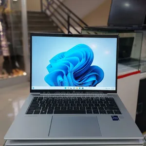 Photo - New Laptop HP EliteBook 840 G8 16GB Intel Core I5 SSD 512GB