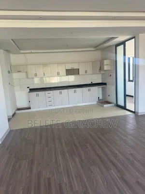 4bdrm Apartment in Signal-Megenagna,, Bole for sale