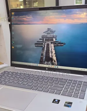 New Laptop HP Pavilion 17 16GB Intel Core I7 SSD 1T