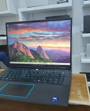 New Laptop Alienware M17x R2 32GB Intel Core Ultra 7 SSD 1T