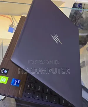 New Laptop HP Envy 17 16GB Intel Core I7 SSD 1T