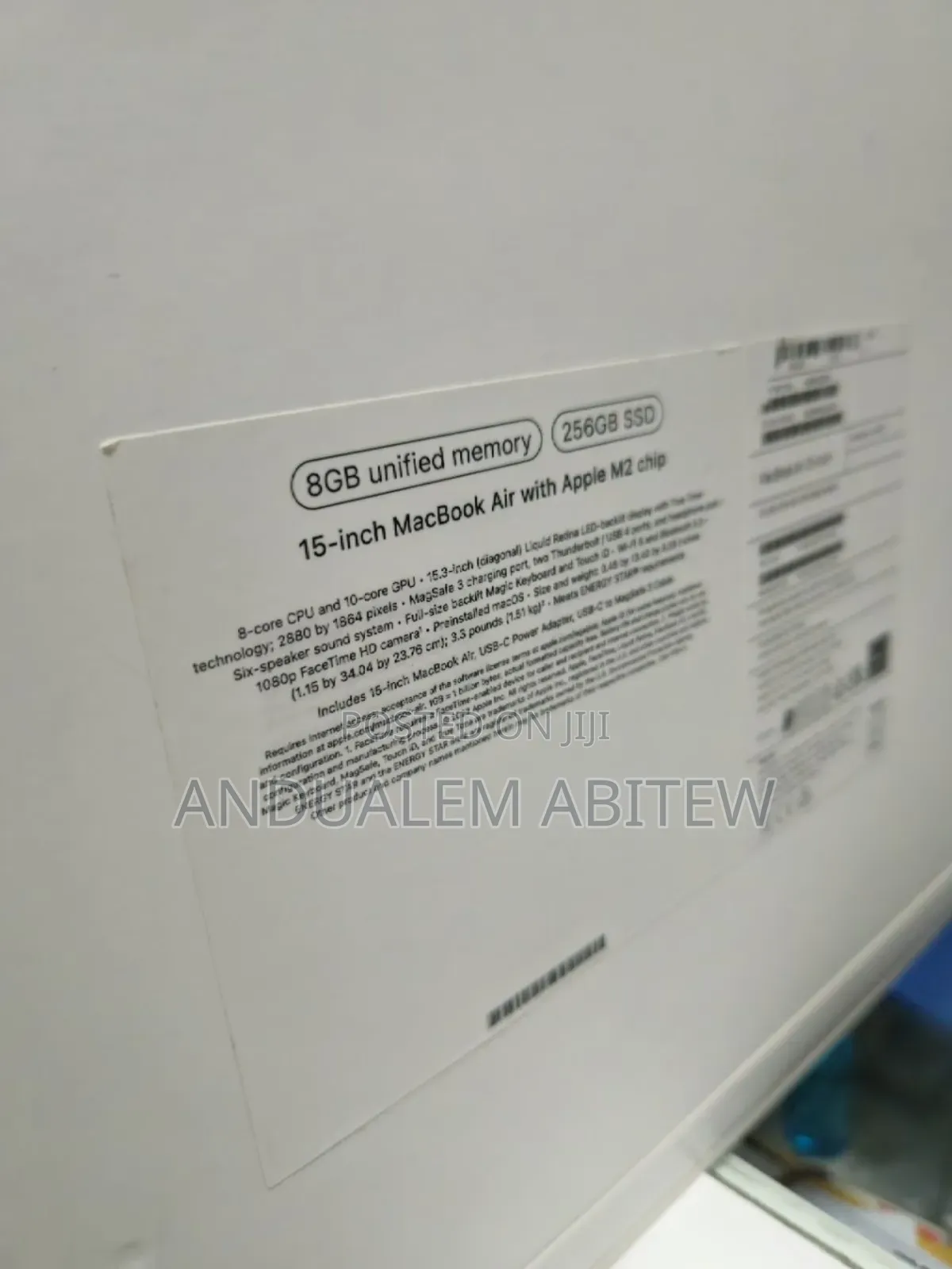 New Laptop Apple MacBook Air 2023 M2 8GB Apple M2 SSD 256GB