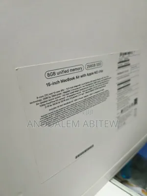 New Laptop Apple MacBook Air 2023 M2 8GB Apple M2 SSD 256GB