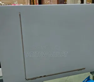 New Laptop Apple MacBook Air 2022 M2 8GB Apple M2 SSD 256GB