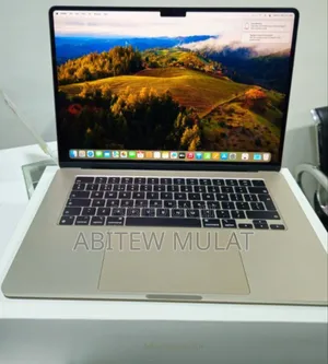 New Laptop Apple MacBook Air 2022 M2 8GB Apple M2 SSD 256GB