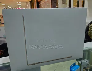 New Laptop Apple MacBook Air 8GB Apple M2 SSD 256GB