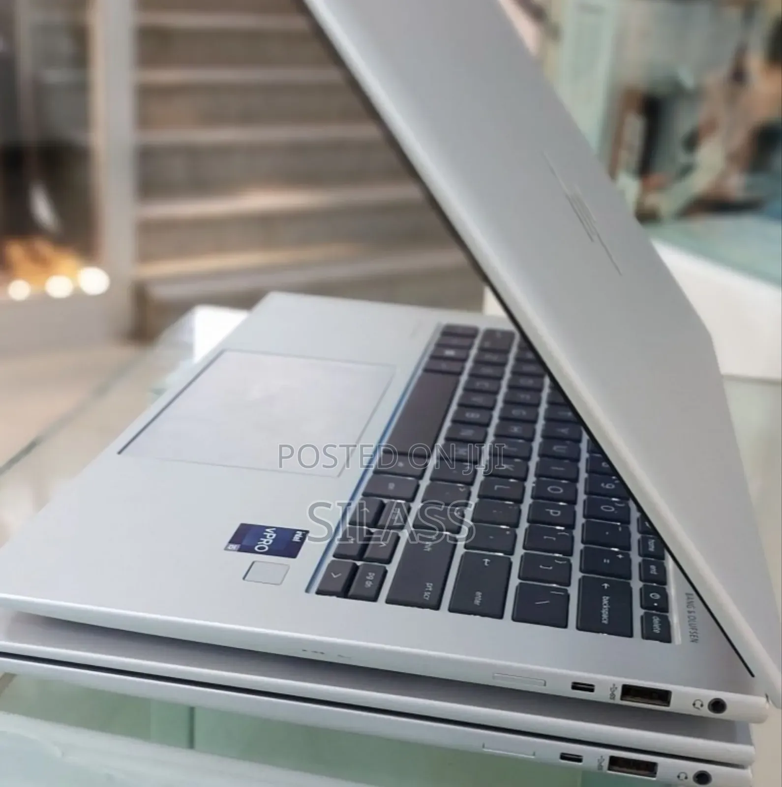 New Laptop HP EliteBook 840 G9 16GB Intel Core I5 SSD 512GB