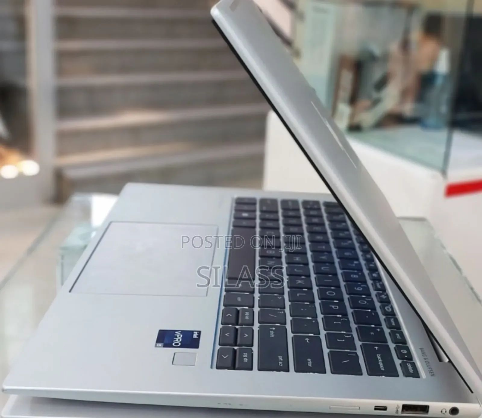 New Laptop HP EliteBook 840 G9 16GB Intel Core I5 SSD 512GB