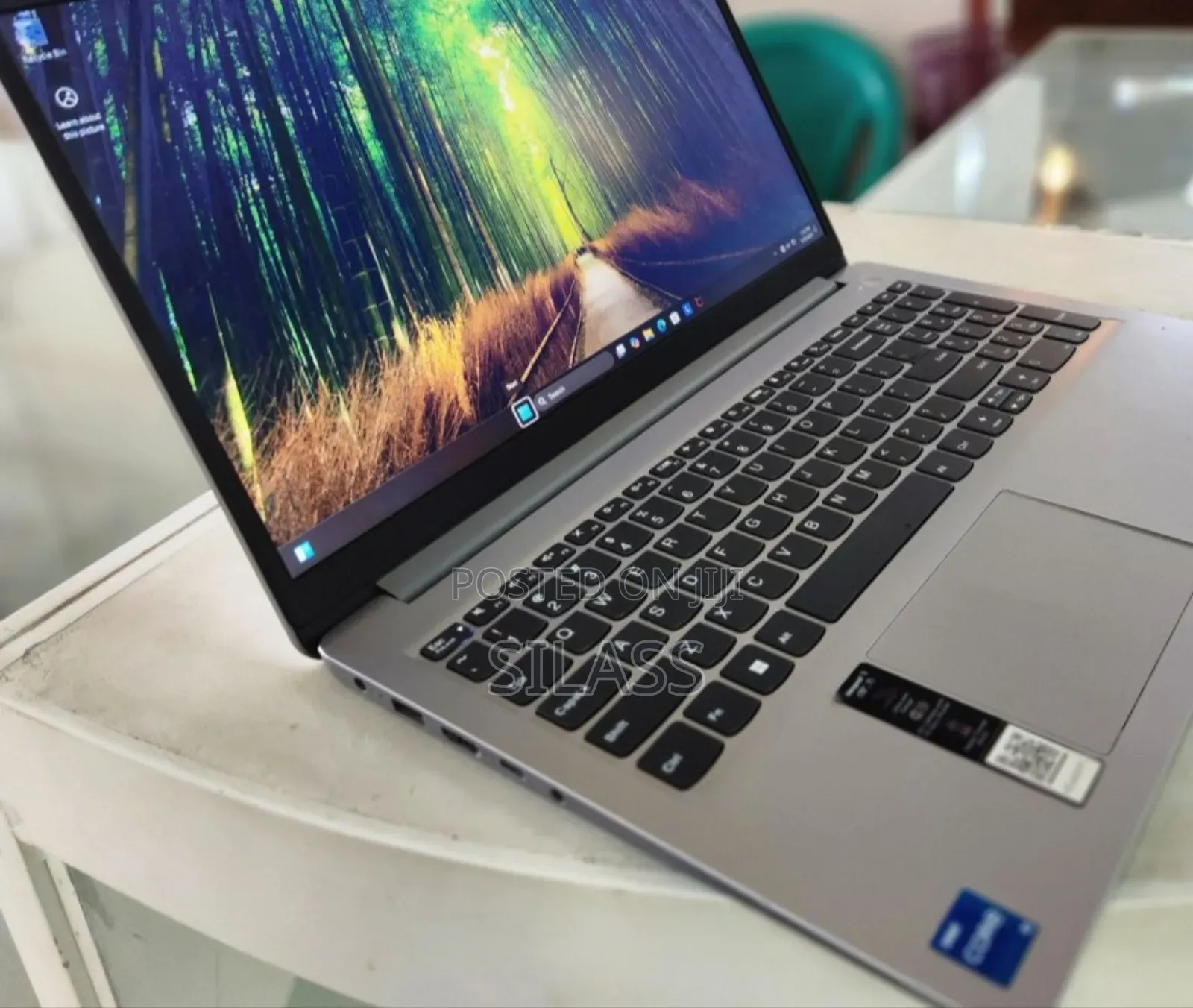 New Laptop Lenovo IdeaPad Z380 8GB Intel Core I5 SSD 512GB