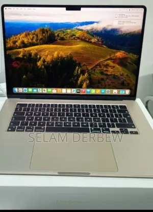 New Laptop Apple MacBook Air 2023 M2 8GB Apple M2 SSD 256GB