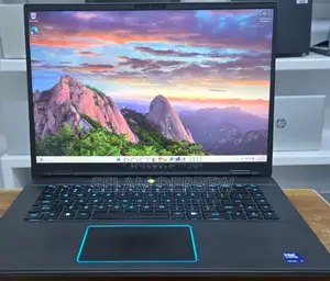 New Laptop Dell Alienware M16 32GB Intel Core Ultra 7 SSD 1T