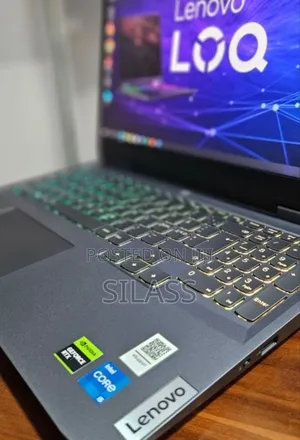 New Laptop Lenovo LOQ 15IRH8 16GB Intel Core I5 SSD 512GB