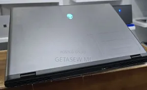 New Laptop Alienware M15 R3 32GB Intel Core Ultra 7 SSD 1T