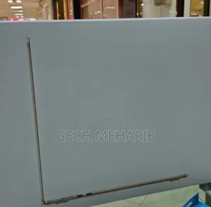 New Laptop Apple MacBook Air 2023 M2 8GB Apple M2 SSD 256GB