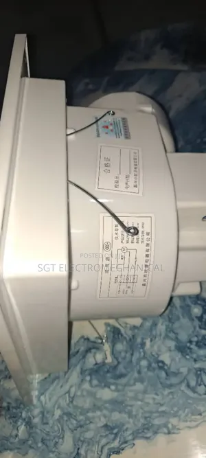 Window or Ceiling Mounted Exhaust Fan